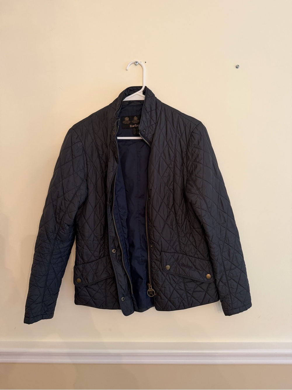 Barbour Quilted Lightweight Jacket - Navy